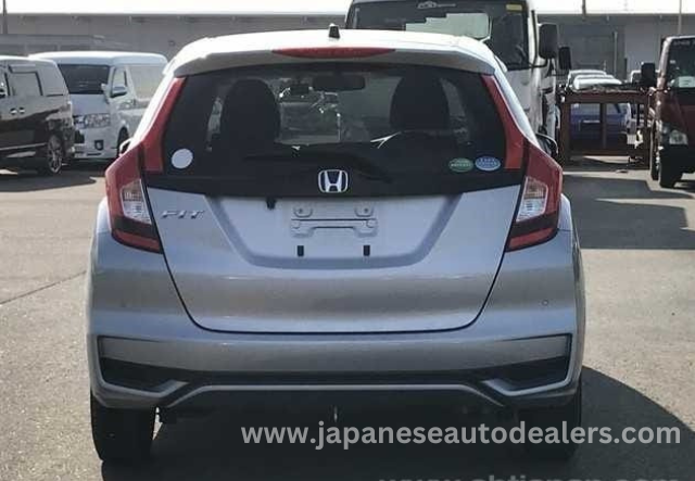 
								HONDA FIT full									