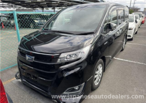 Toyota Noah Hybrid