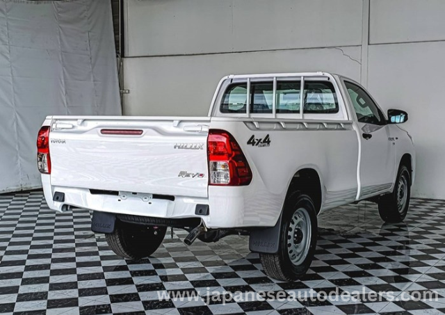 
								TOYOTA HILUX SINGLE CAB full									