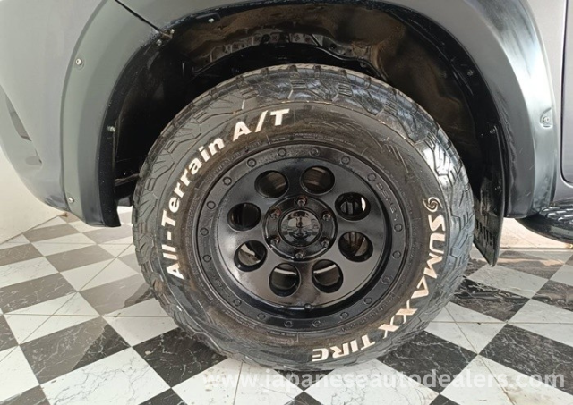 
								TOYOTA HILUX SINGLE CAB full									