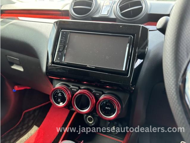 
								SUZUKI SWIFT SPORT 2023/02 full									