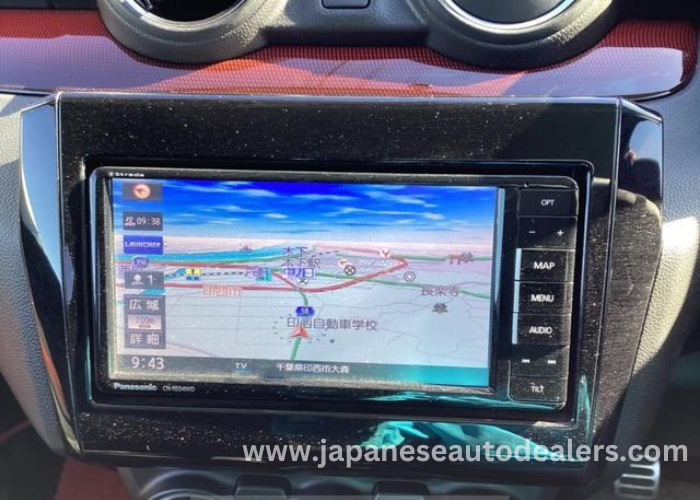 
								Suzuki Swift full									