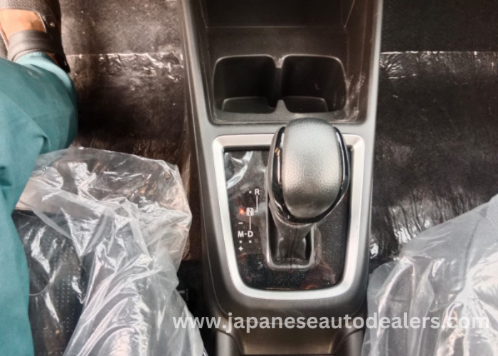 
								Suzuki Swift full									