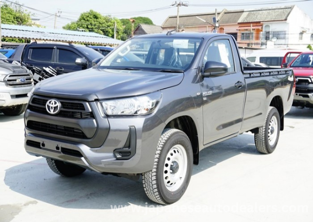 
								TOYOTA HILUX REVO SINGLE CAB 2.8 full									