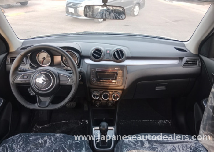 
								Suzuki Swift full									
