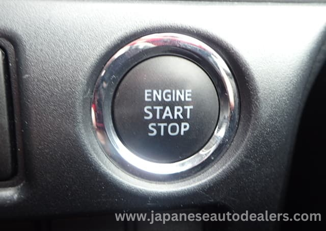 
								Toyota Noah X full									