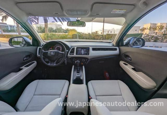 
								HONDA HR-V full									