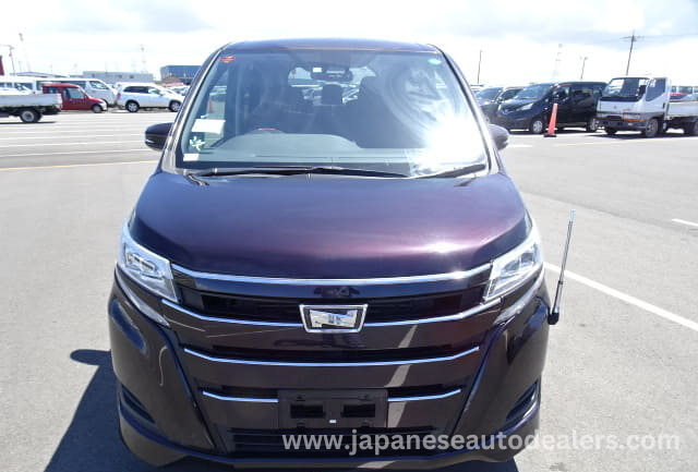 
								TOYOTA NOAH full									
