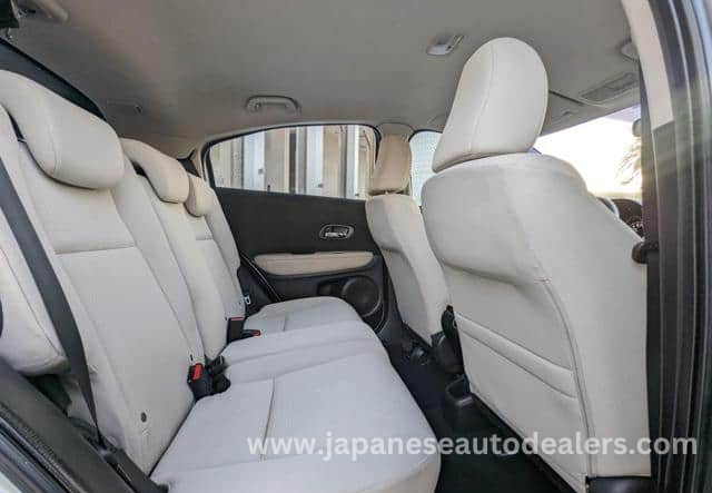 
								HONDA HR-V full									