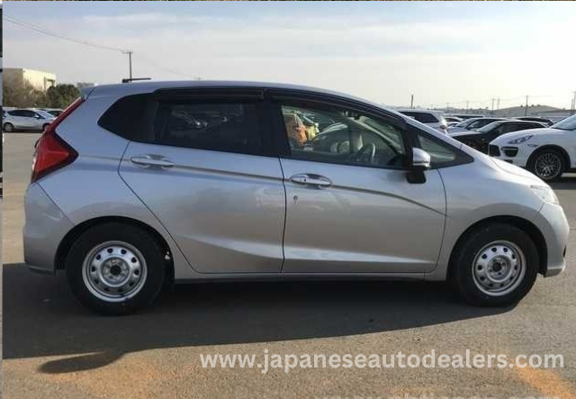 
								HONDA FIT full									