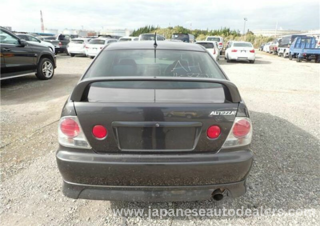 
								TOYOTA ALTEZZA full									
