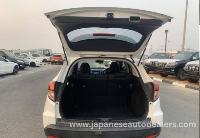 
								HONDA HR-V full									