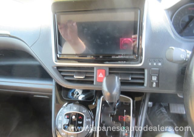 
								Toyota Noah SI WXB full									