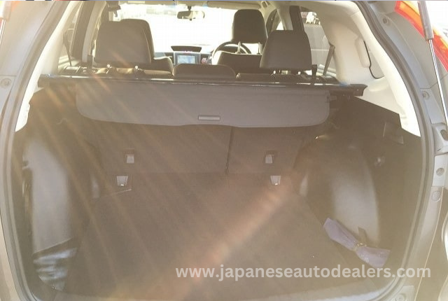 
								Honda CR-V full									