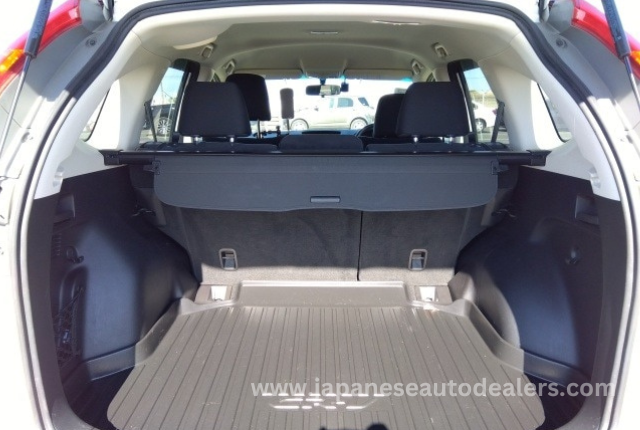 
								Honda CR-V full									