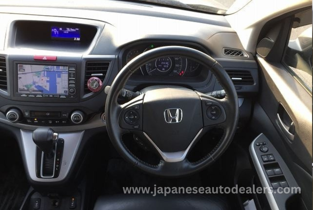 
								Honda CR-V full									