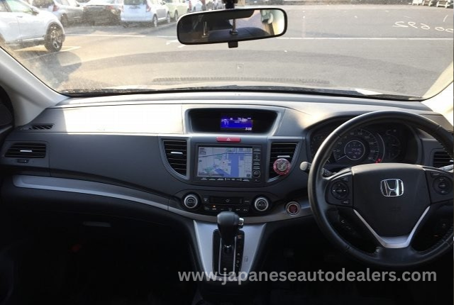 
								Honda CR-V full									