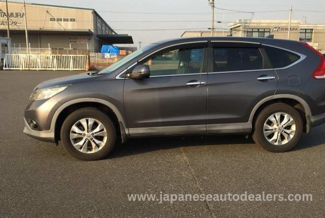 
								Honda CR-V full									