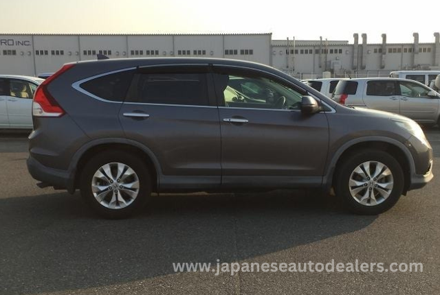 
								Honda CR-V full									