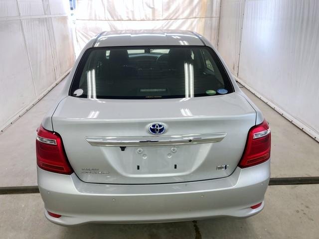 
								TOYOTA COROLLA AXIO full									