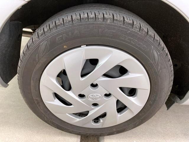 
								TOYOTA COROLLA AXIO full									