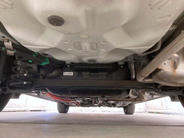 
								TOYOTA COROLLA AXIO full									