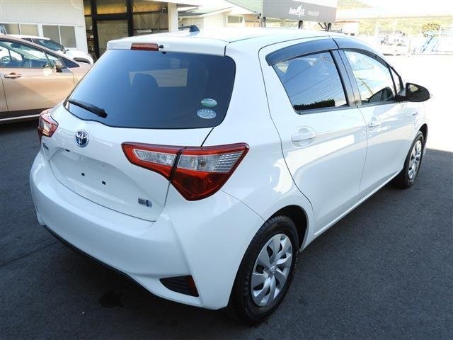
								TOYOTA VITZ full									
