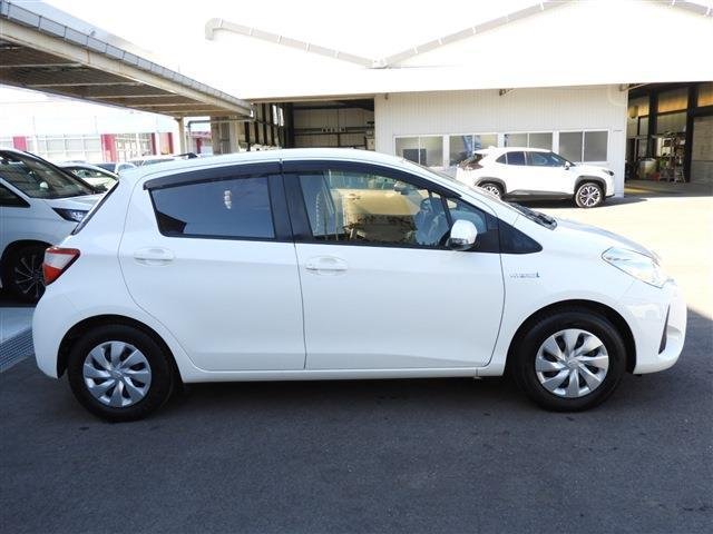 
								TOYOTA VITZ full									