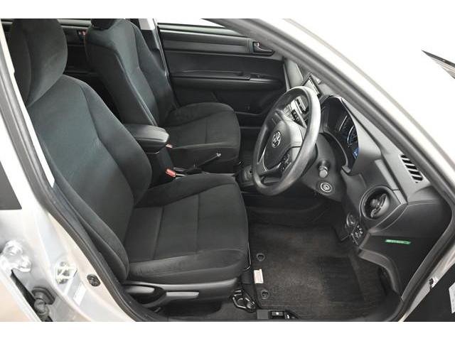 
								TOYOTA COROLLA AXIO full									