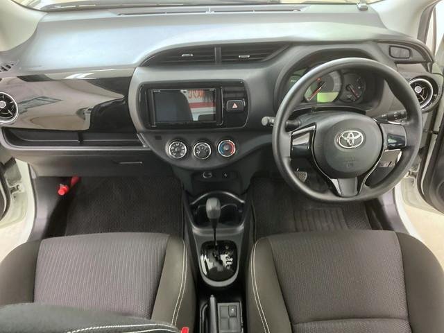 
								TOYOTA VITZ full									