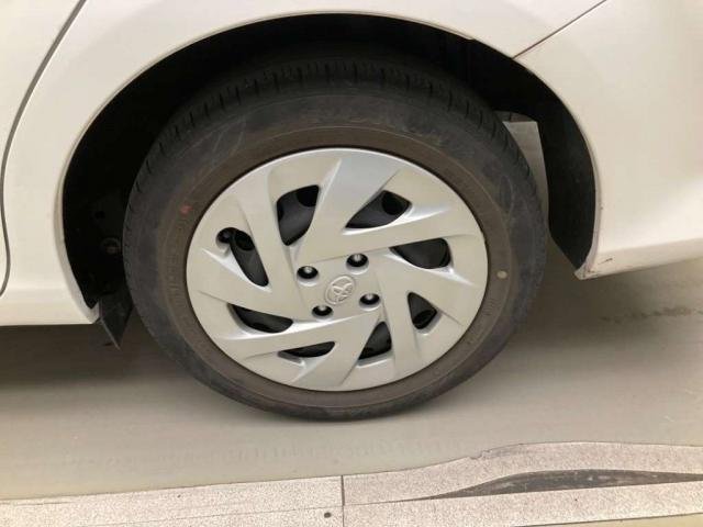 
								TOYOTA COROLLA AXIO full									