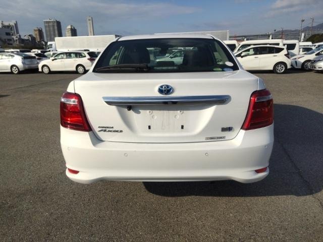 
								TOYOTA COROLLA AXIO full									