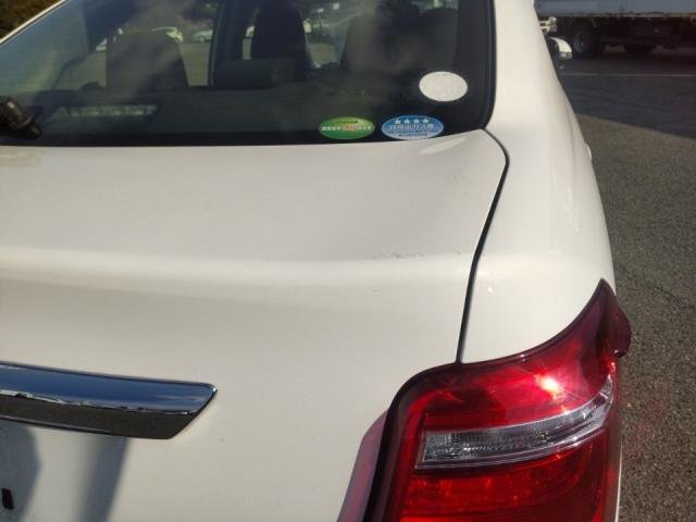 
								TOYOTA COROLLA AXIO full									
