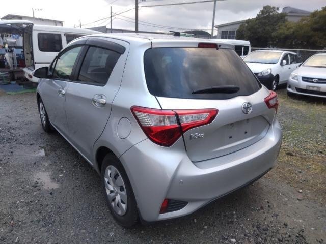
								TOYOTA VITZ full									