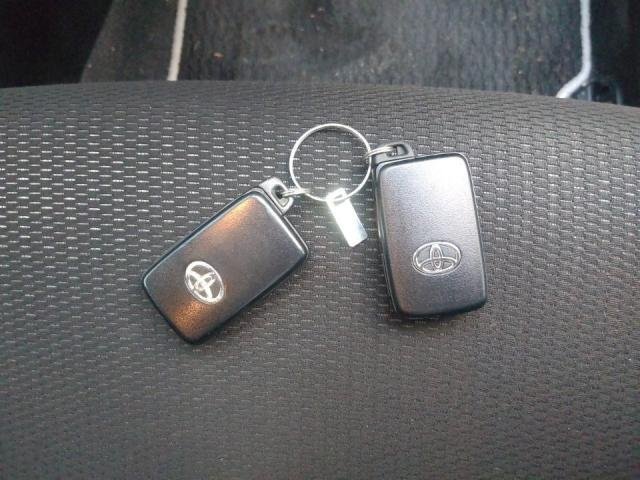 
								TOYOTA VITZ full									
