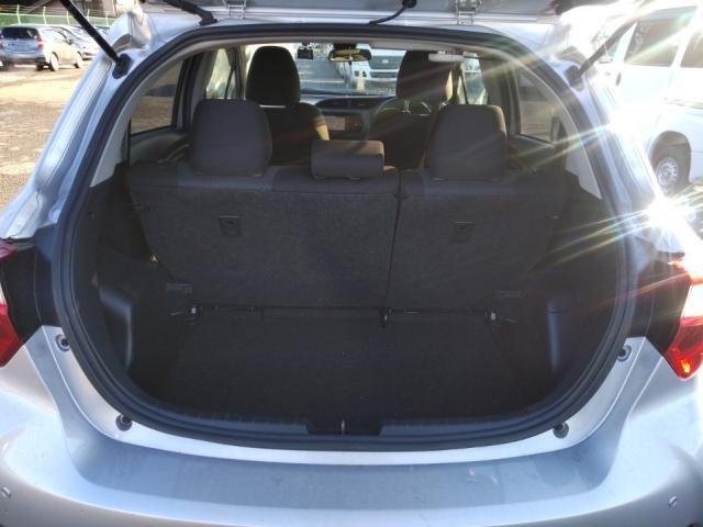 
								Toyota Vitz full									