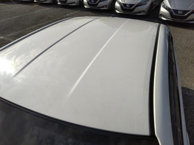 
								TOYOTA COROLLA AXIO full									