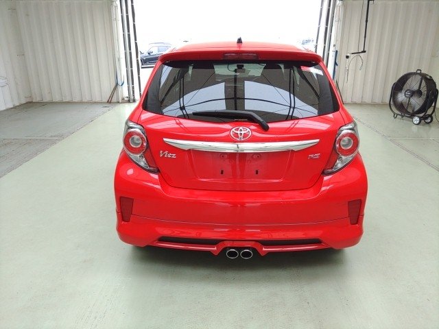 
								Toyota Vitz full									