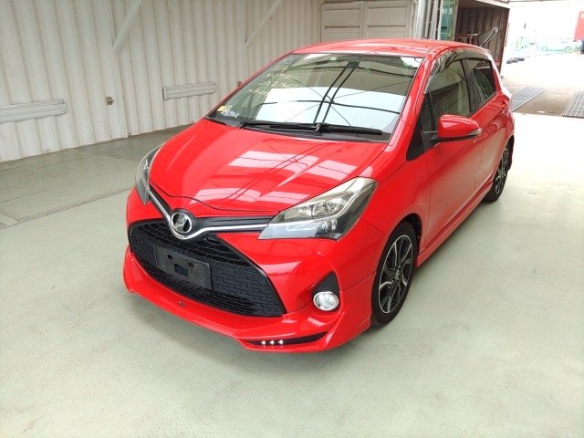 
								Toyota Vitz full									