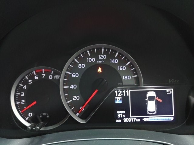 
								Toyota Vitz full									