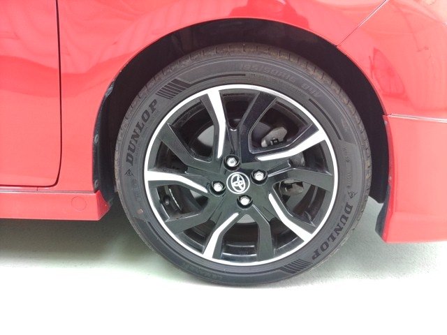 
								Toyota Vitz full									