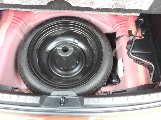 
								Toyota Vitz full									
