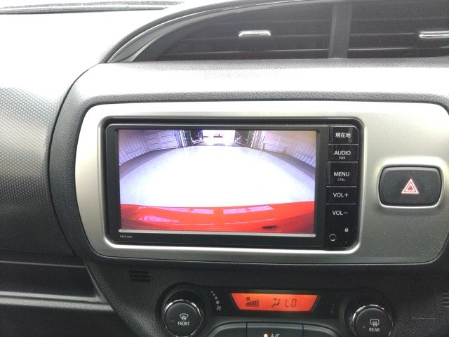 
								Toyota Vitz full									