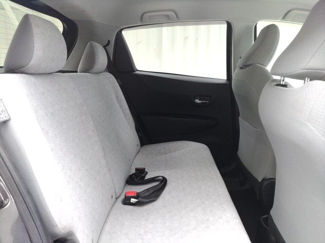 
								TOYOTA VITZ full									