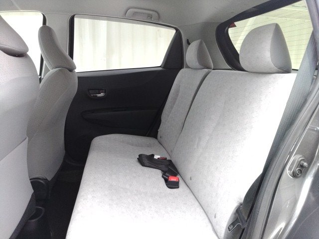
								TOYOTA VITZ full									