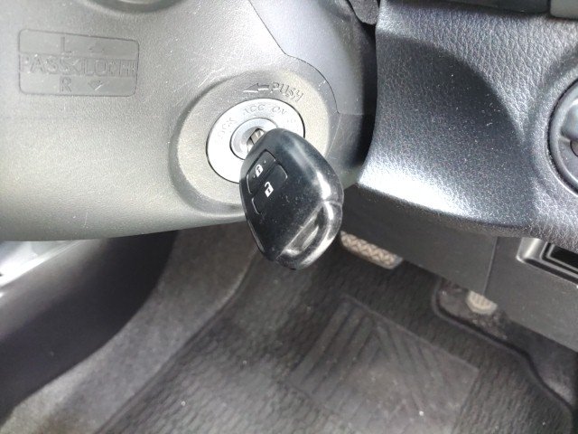 
								TOYOTA VITZ full									