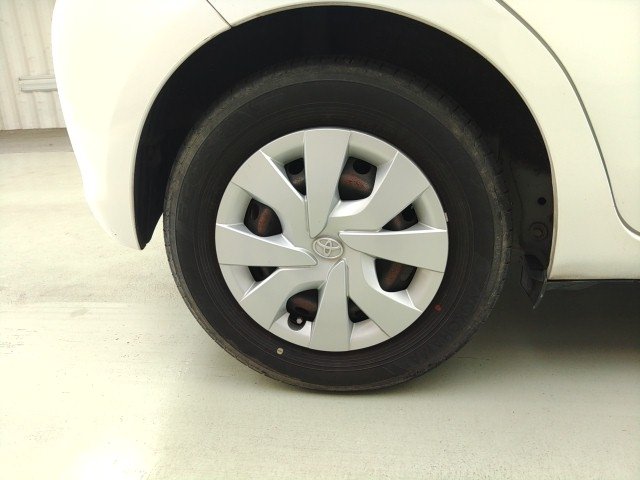 
								TOYOTA VITZ full									
