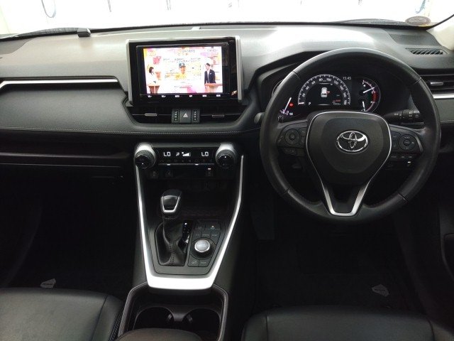 
								TOYOTA RAV4 full									