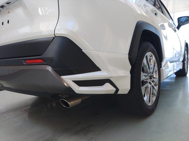 
								TOYOTA RAV4 full									