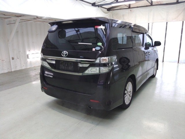 
								TOYOTA VELFIRE full									